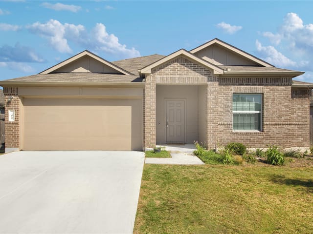 108 Red Buckeye St