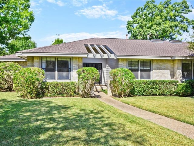 10800 Pinehurst Dr Unit #A