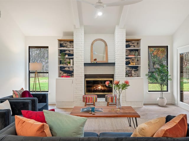 10803 Culberson Dr