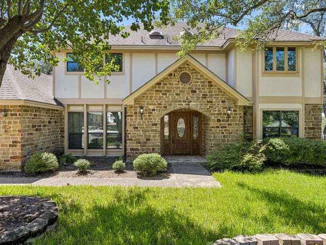 10806 Wintergreen HL