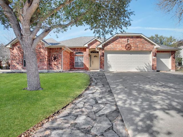 10808 Harley Ave