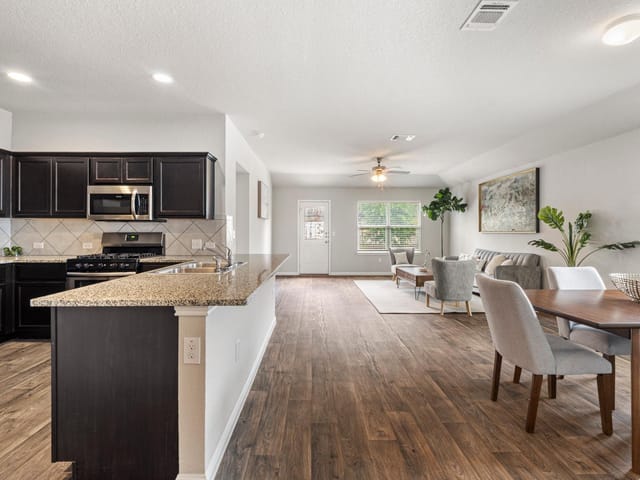 10809 Gonzales Ranger PASS