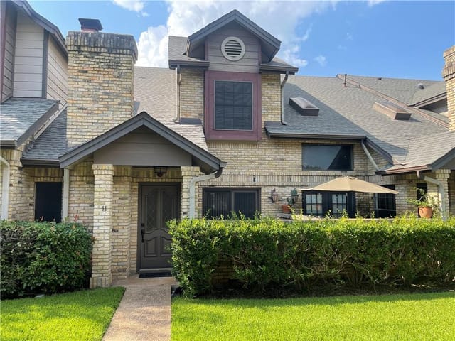 10819 Crown Colony Dr Unit #11