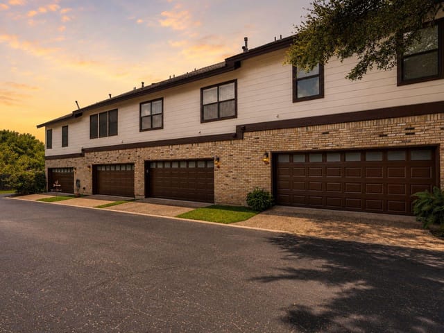 10819 Crown Colony DR Unit #11