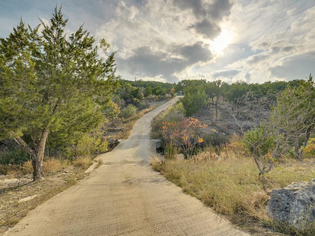 10837 Deer Canyon RD