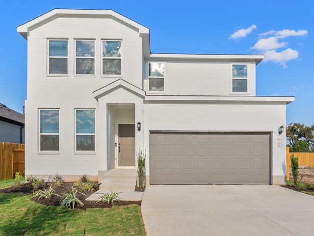 109 Adlai Ave