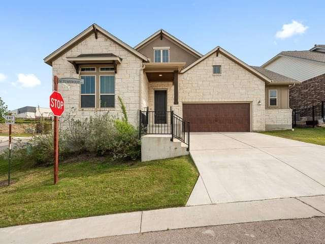 109 Autumn Wood Ln
