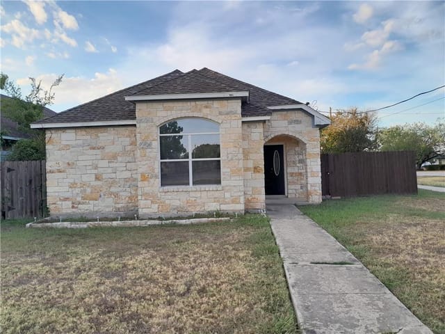 109 E Wheeler St S