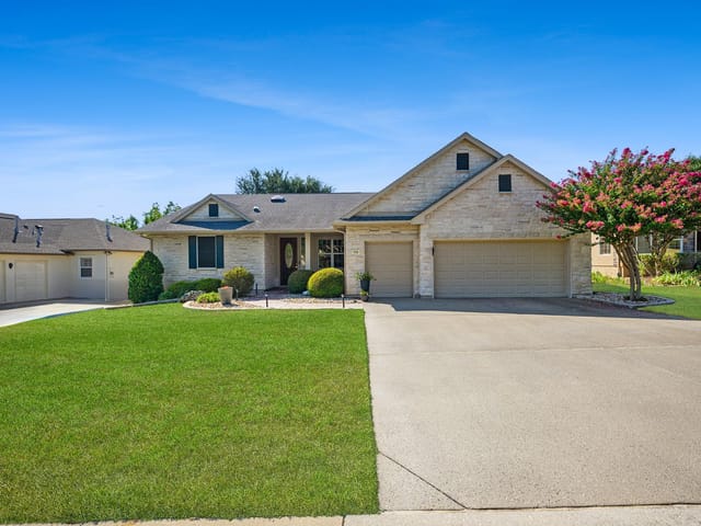 109 Goldenrod WAY