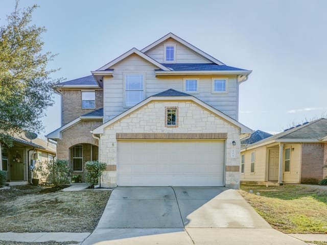 109 Hillhouse Ln