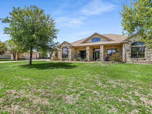 109 Kendra Dr