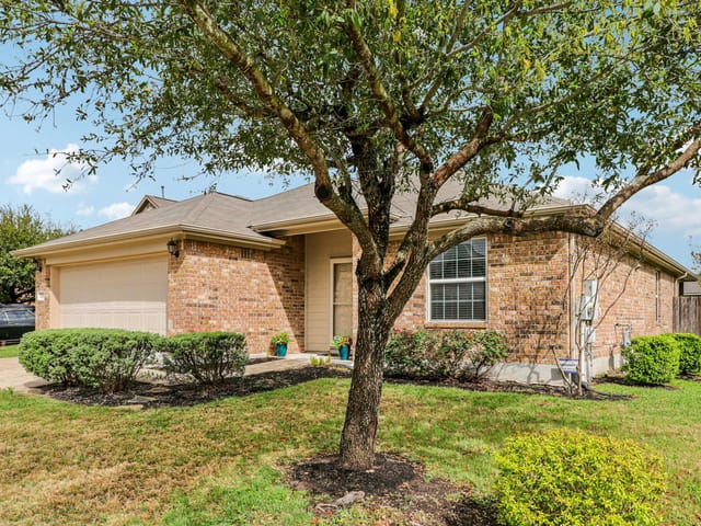 109 Mollie Dr