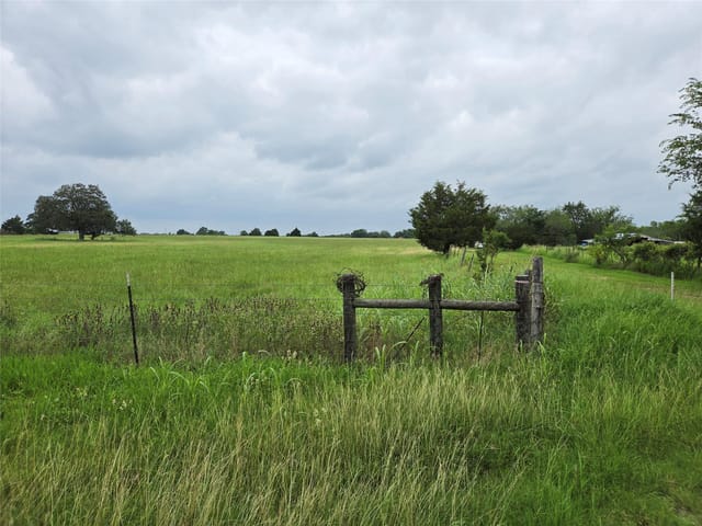 109 Prairie LN