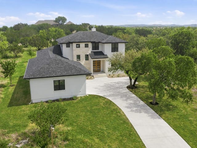 109 Rocky Summit Ct