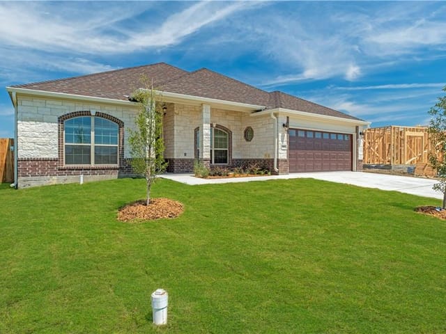 109 Terry Meadow LN