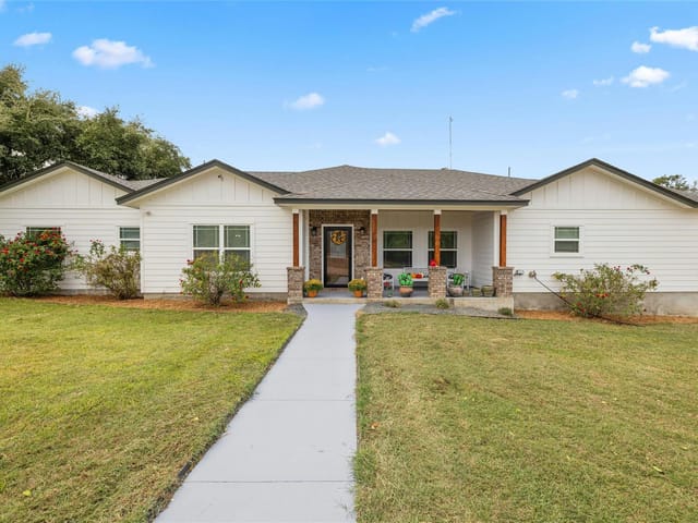 1090 County Road 334