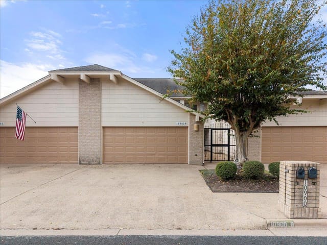 10900 Crown Colony DR Unit #3