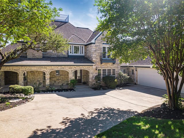 10903 Centennial Trl