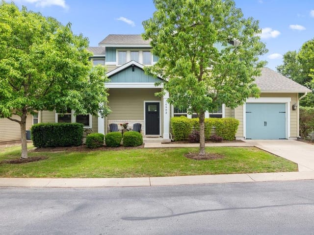 10903 Rock Island Dr