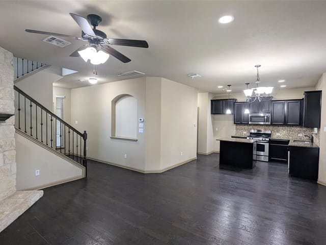 10905 Beaman CT