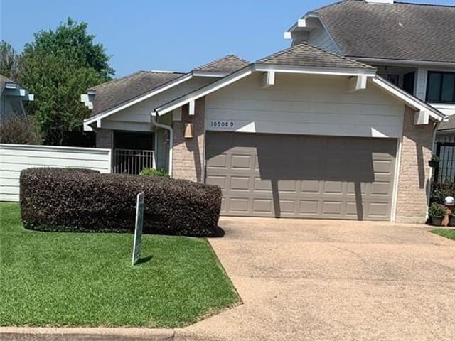 10908 Crown Colony Dr Unit #D