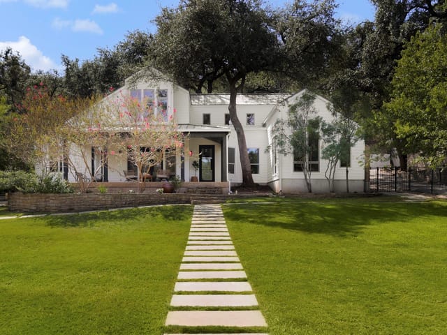 10908 River Terrace Cir