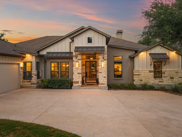 10909 Vista Heights DR