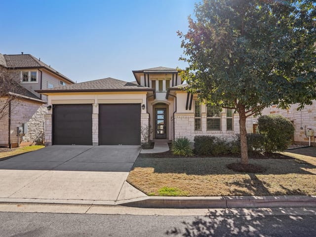 10915 Cut Plains Loop