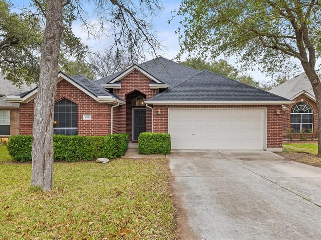 10956 Colonel Winn Loop