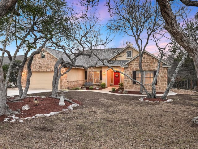 11 CREEKSIDE Dr