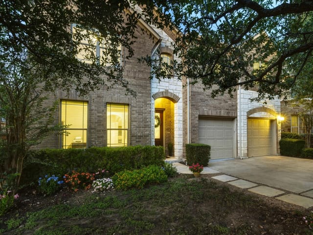 110 Dasher DR