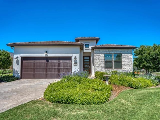 110 Delfino Place