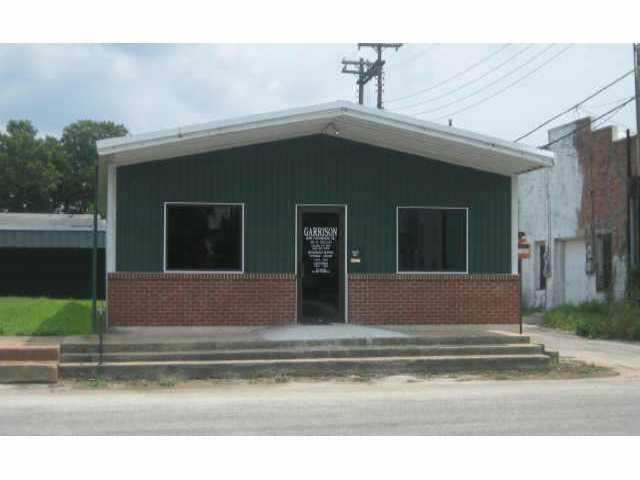 110 N Pecan Ave