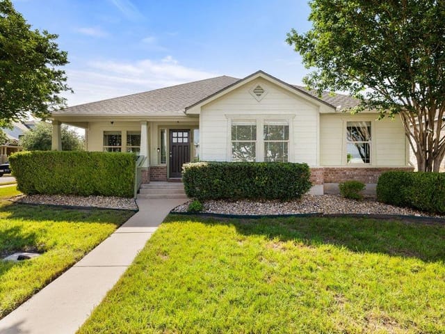 1100 Kingston Lacy Blvd