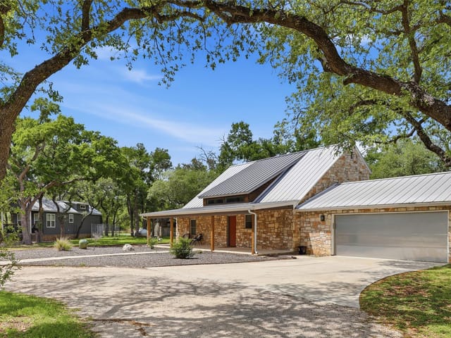 1100 Live Oak Rd