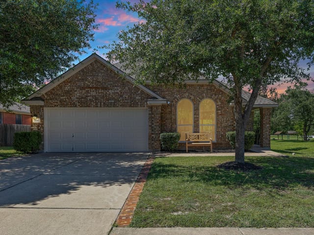 1100 Springbrook RD