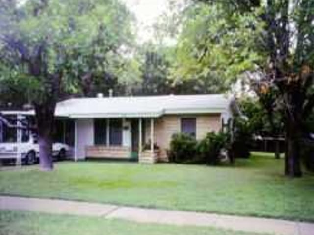 1100 W OLTORF ST