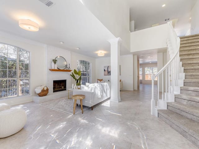11002 Pebble Garden LN