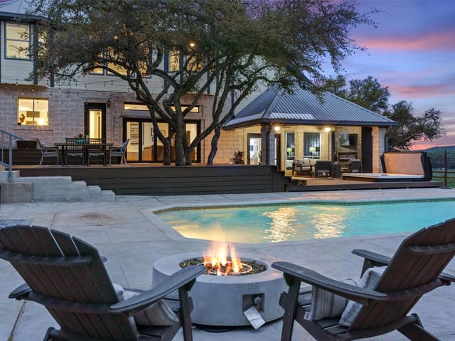 11004 Friar Villa Dr
