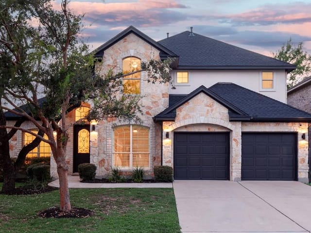 11005 Tornasol Ln
