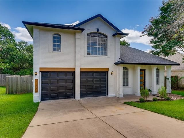 11005 Watchful Fox Dr