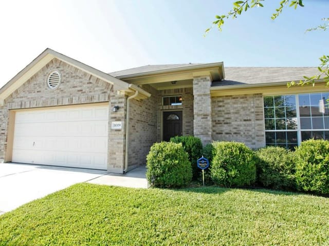 11009 Silo Valley Dr
