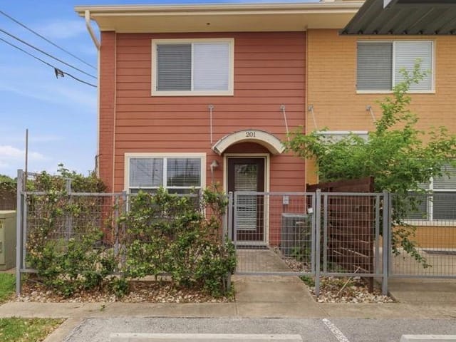 1101 Grove BLVD Unit #201