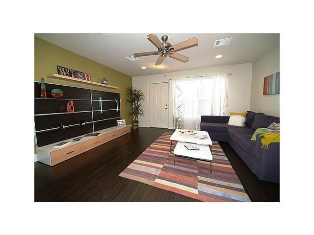 1101 Grove BLVD Unit #207