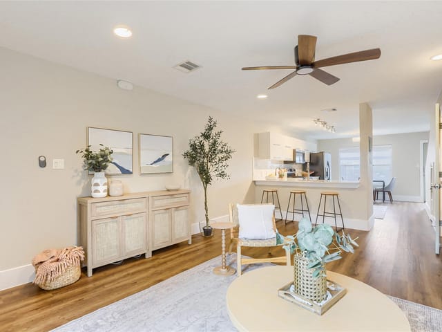 1101 Grove Blvd Unit #306