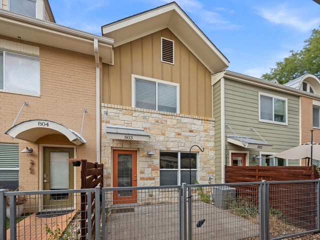 1101 Grove BLVD Unit #803