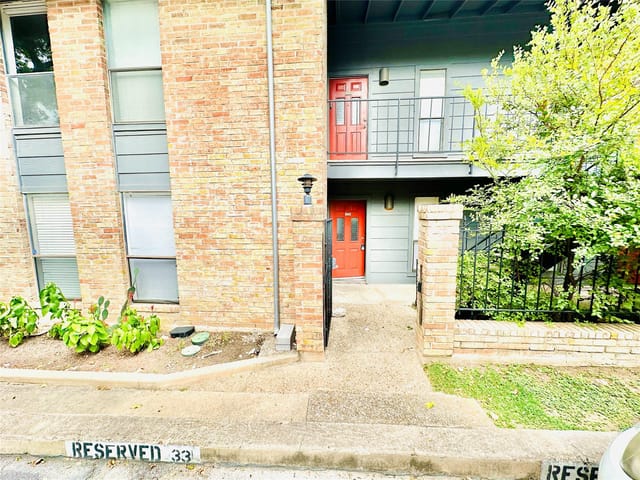1101 Hollow Creek DR Unit #2102