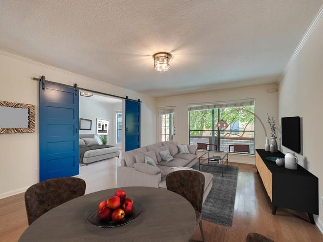 1101 Hollow Creek Dr Unit #2104