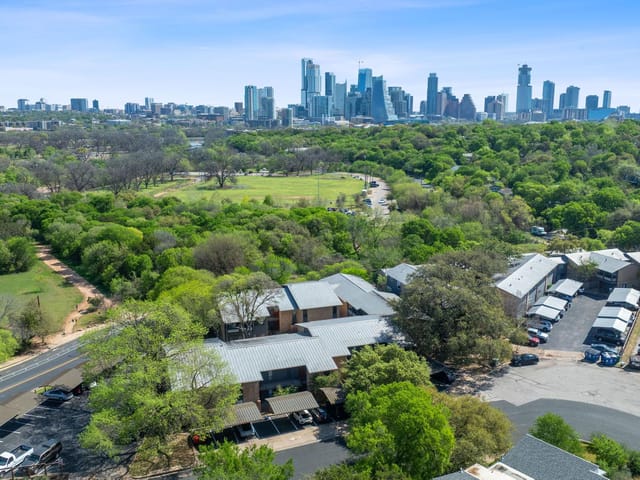 1101 Hollow Creek Dr Unit #2203