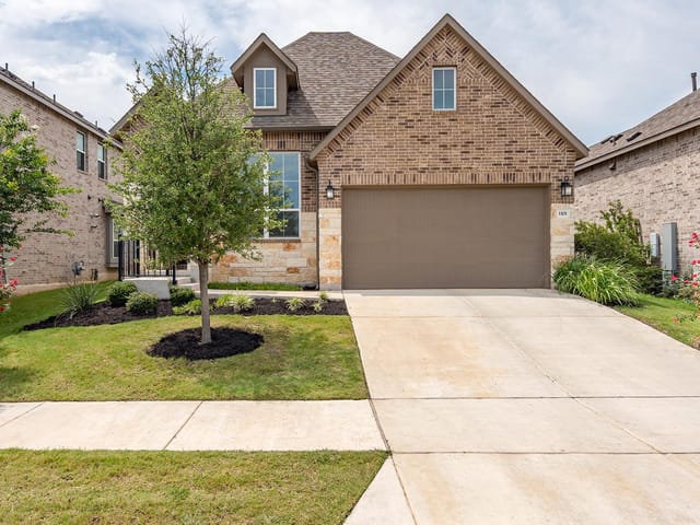 1101 Sendero TRL